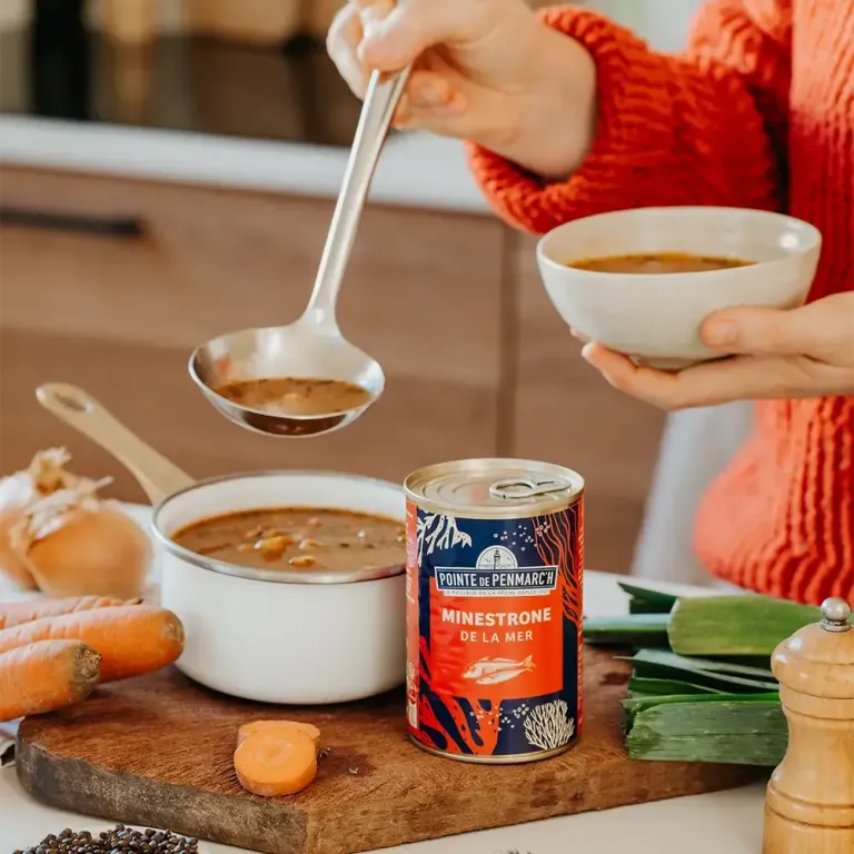Minestrone de la mer - Soupe gourmande aux poissons et légumes mijotés