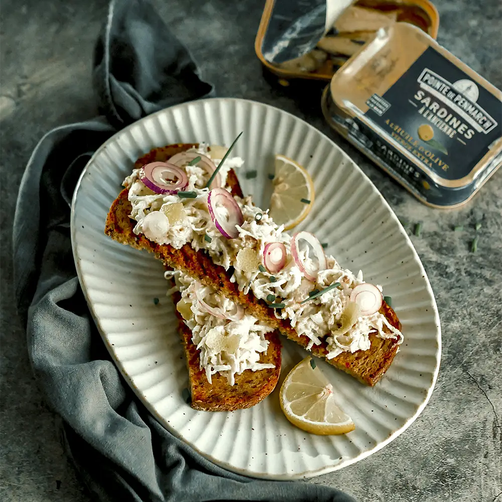 Toasts à la rémoulade de sardines